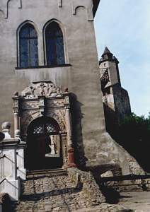 Renesansowy portal i wieża